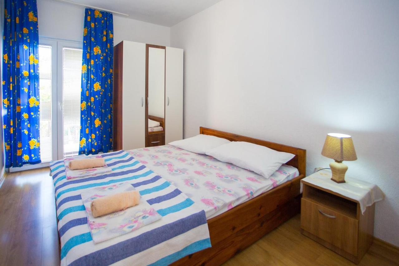 Apartments With A Parking Space Baska Voda, Makarska - 6761 Zewnętrze zdjęcie