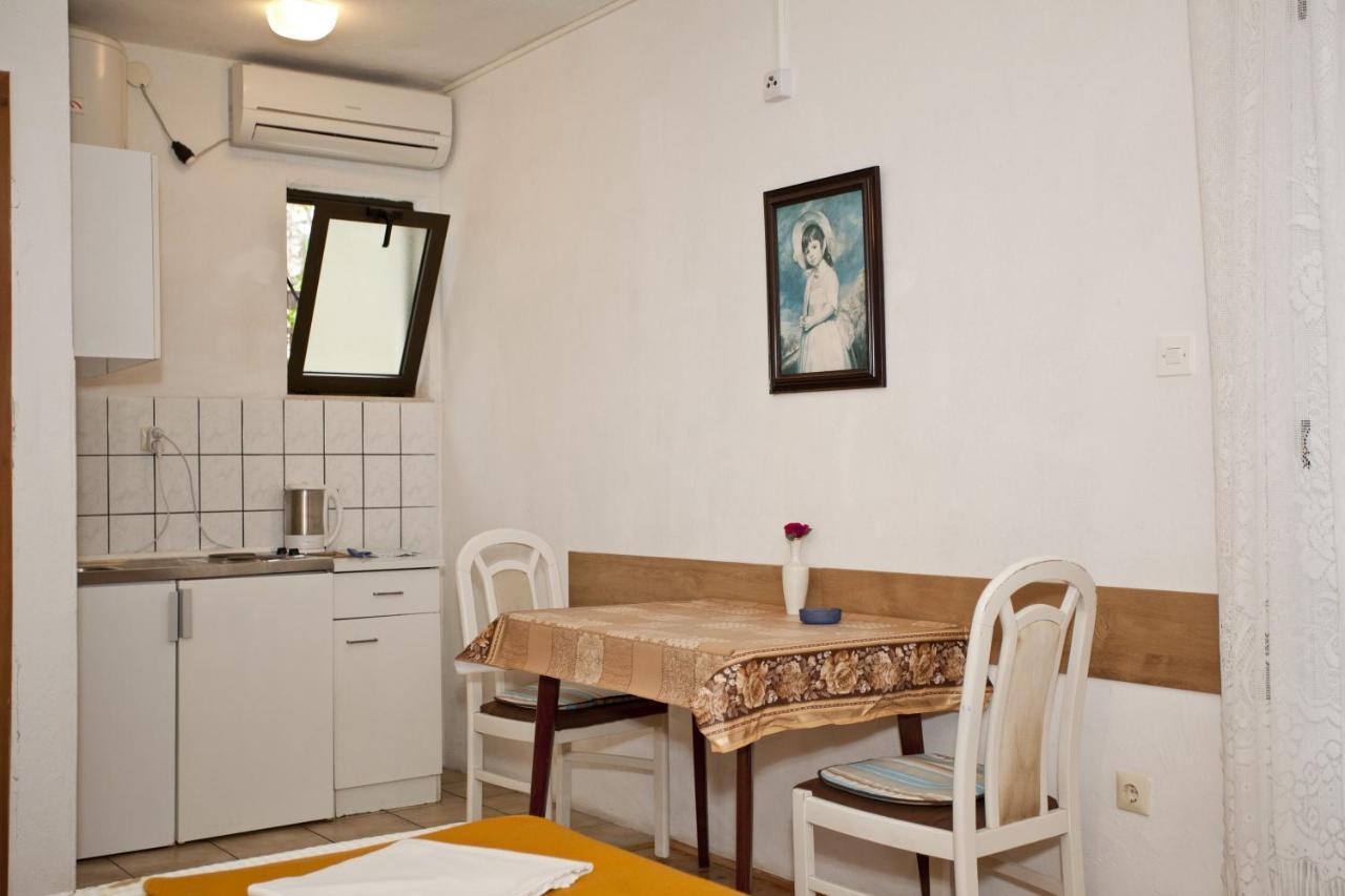 Apartments With A Parking Space Baska Voda, Makarska - 6761 Zewnętrze zdjęcie
