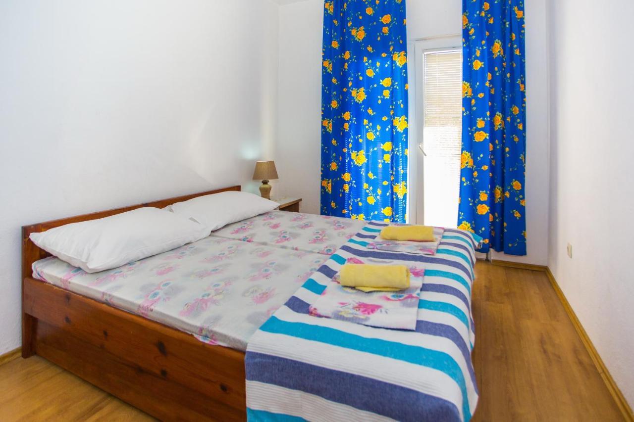 Apartments With A Parking Space Baska Voda, Makarska - 6761 Zewnętrze zdjęcie