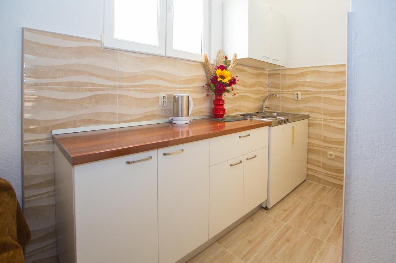 Apartments With A Parking Space Baska Voda, Makarska - 6761 Zewnętrze zdjęcie